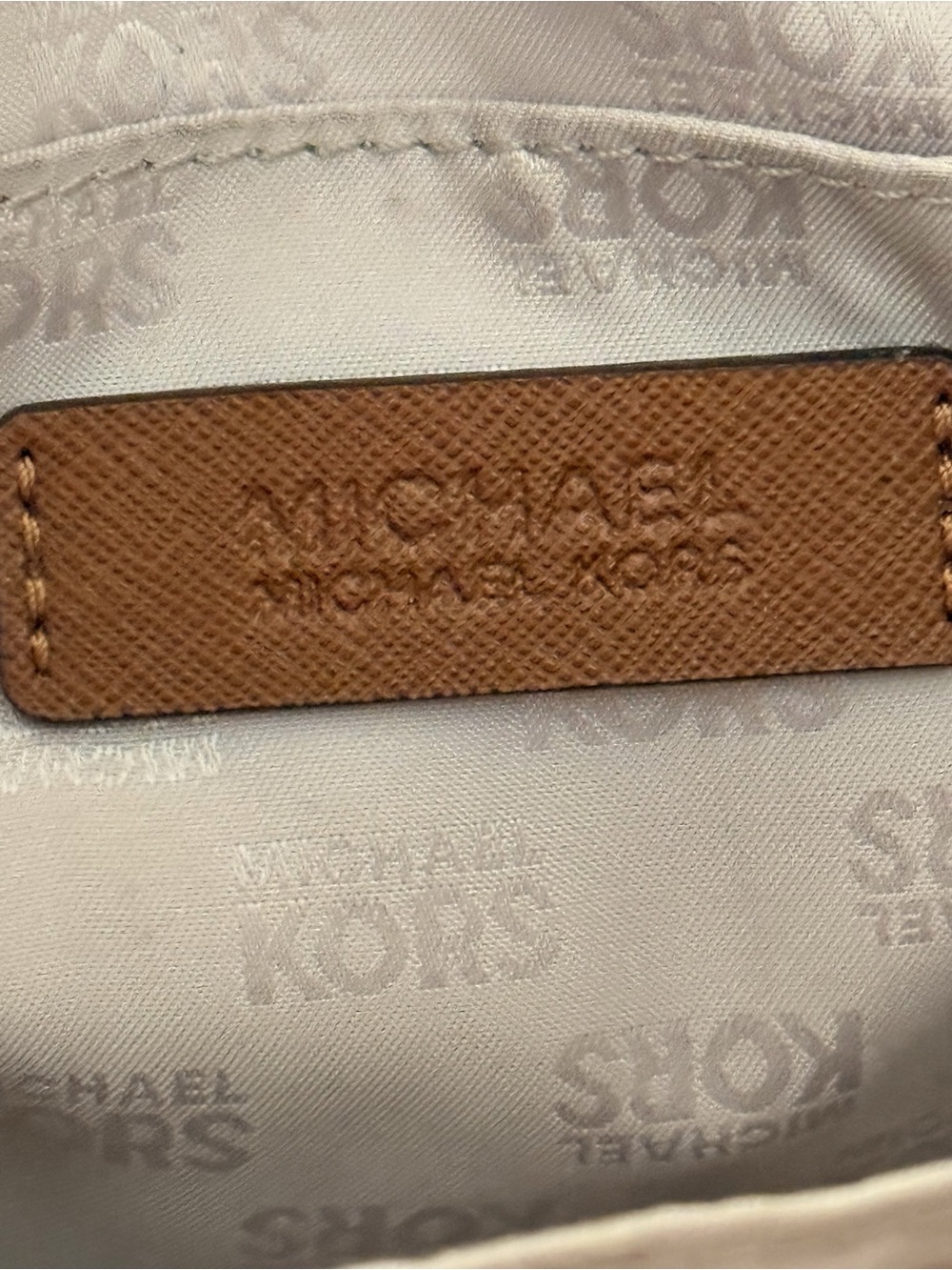 Michael Kors Hudson Medium Satchel with Gold MK Emblem - Picture 14 of 15